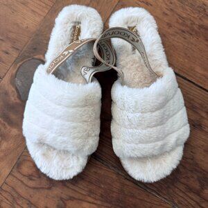 KOOLABURRA  FUZZY SLIP ON HOUSE SHOES